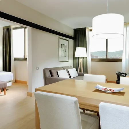 Hotel Hesperia Barcelona Sant Just 4*