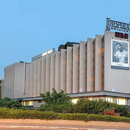 Hotel Hesperia Barcelona Sant Just 4*