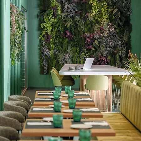 Hesperia Barcelona Sant Just Hotel 4*
