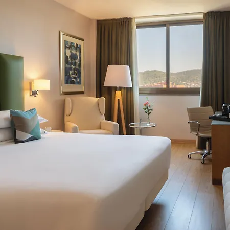 Hotel Hesperia Barcelona Sant Just 4*